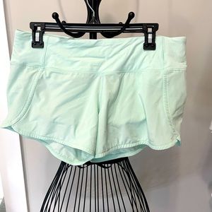 Lululemon | Run Times | 8 | mint | 3.5 in inseam